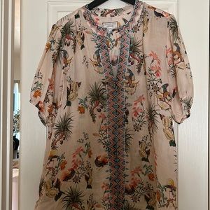 Beautiful excellent condition Johnny Was, top size large